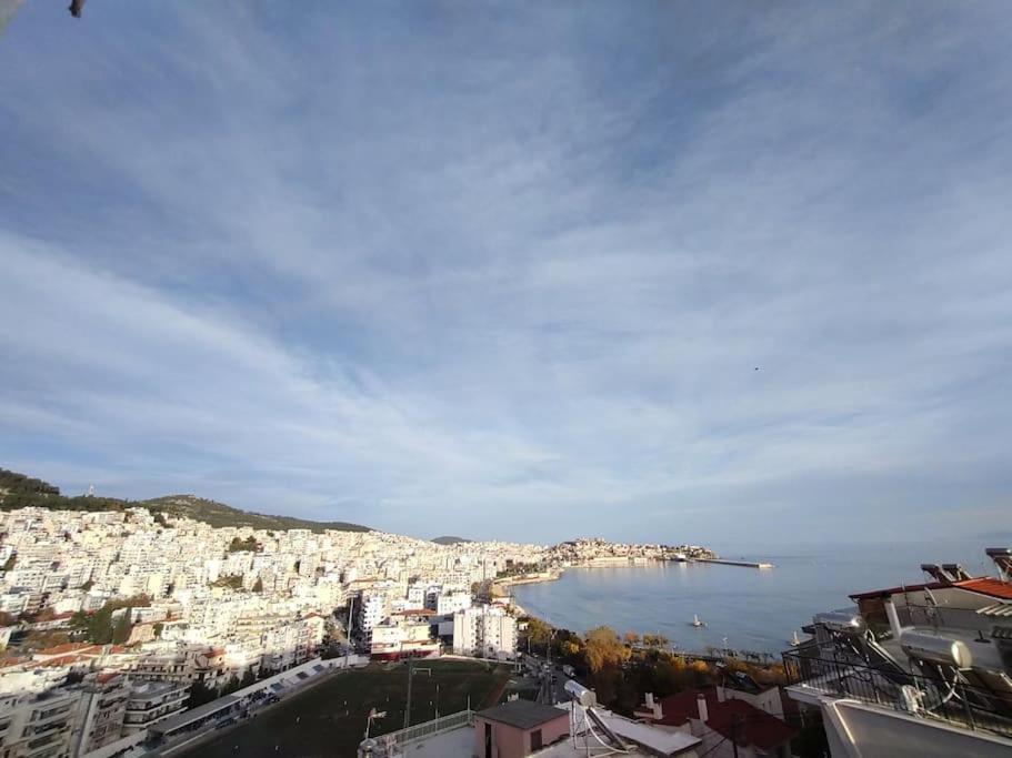Apartmán Finas Penthouse,Private Terrace,Great View,Mins From Sea Kavala Exteriér fotografie