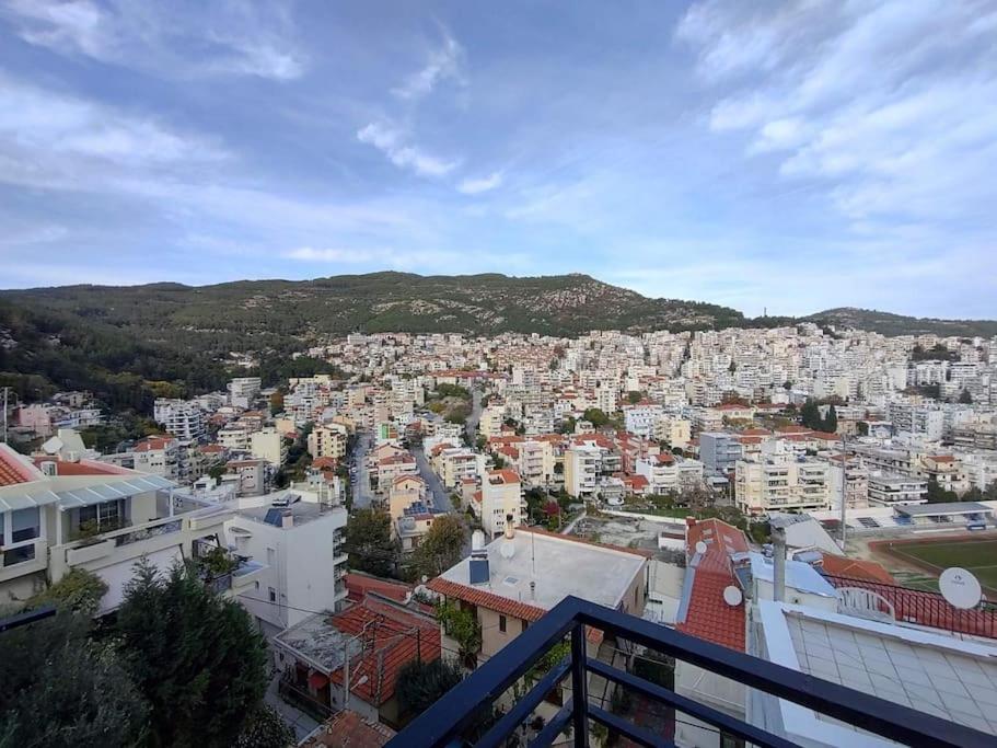 Apartmán Finas Penthouse,Private Terrace,Great View,Mins From Sea Kavala Exteriér fotografie
