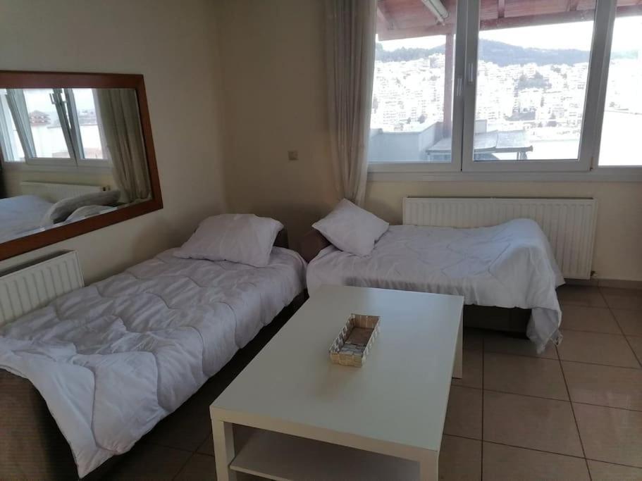 Apartmán Finas Penthouse,Private Terrace,Great View,Mins From Sea Kavala Exteriér fotografie
